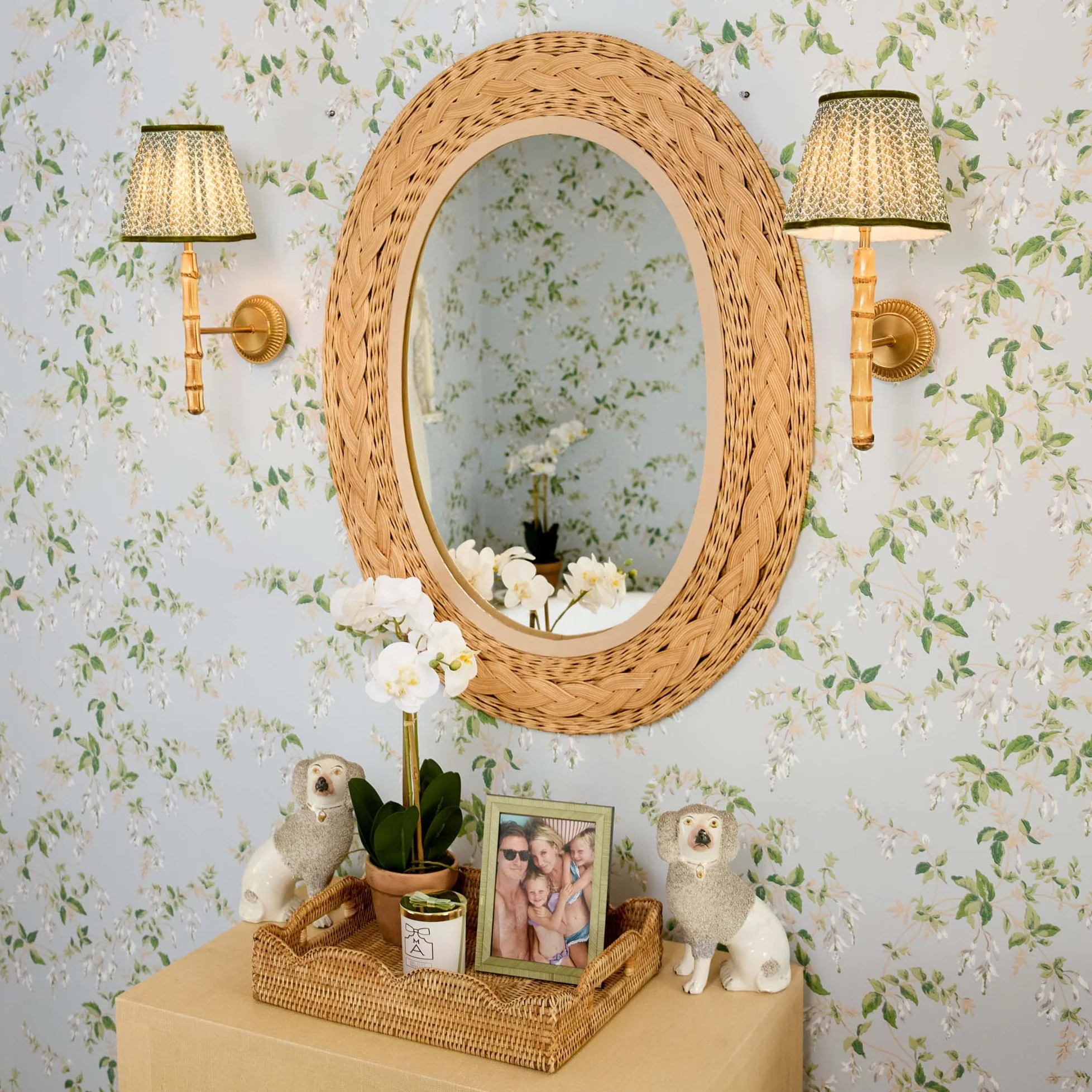 Bamboo Rechargeable Wall Light - Image 5