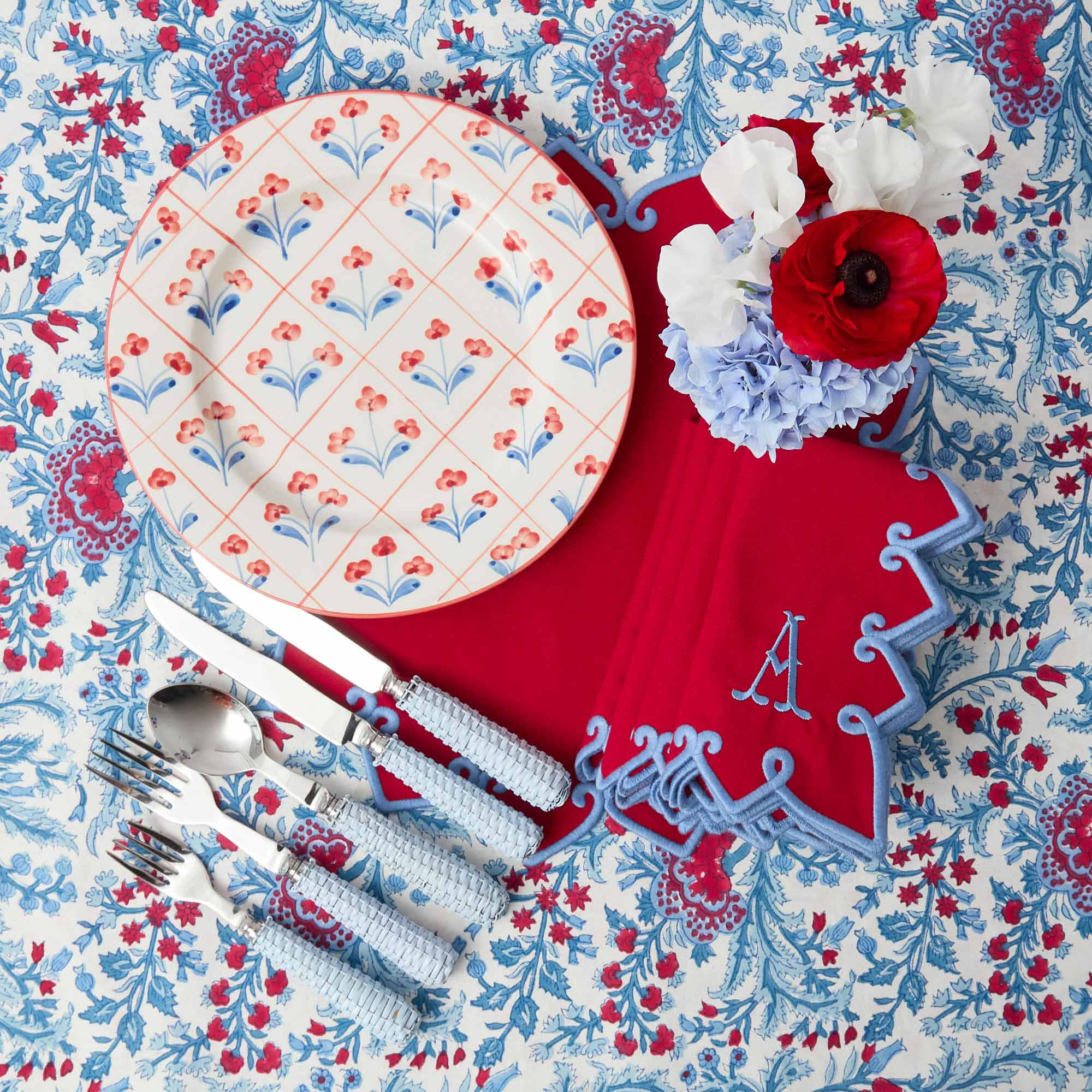 Blue & Red Floral Trellis Dinner & Starter Plates (Set of 8) - Image 5