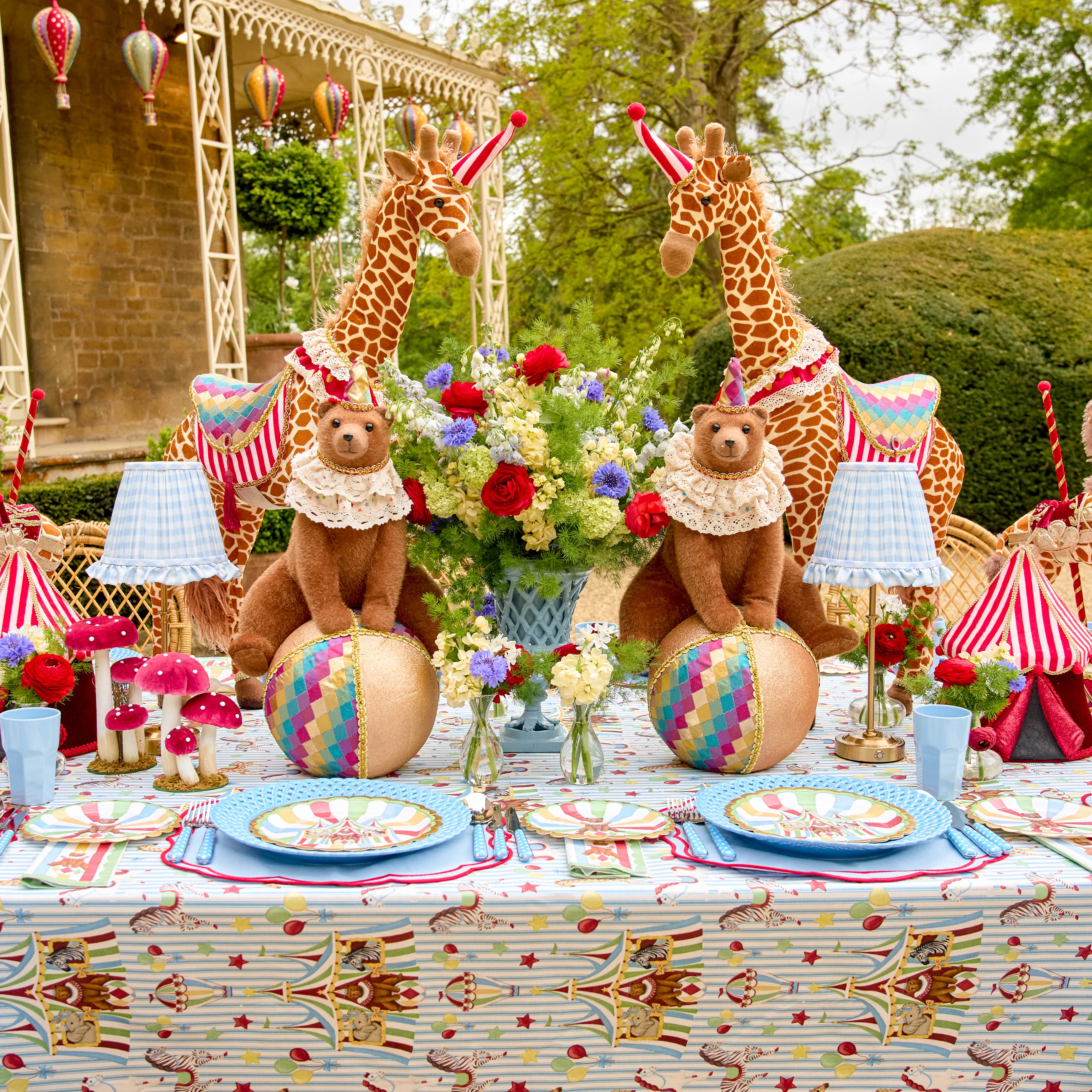 Circus Party Decoration Set - Image 2