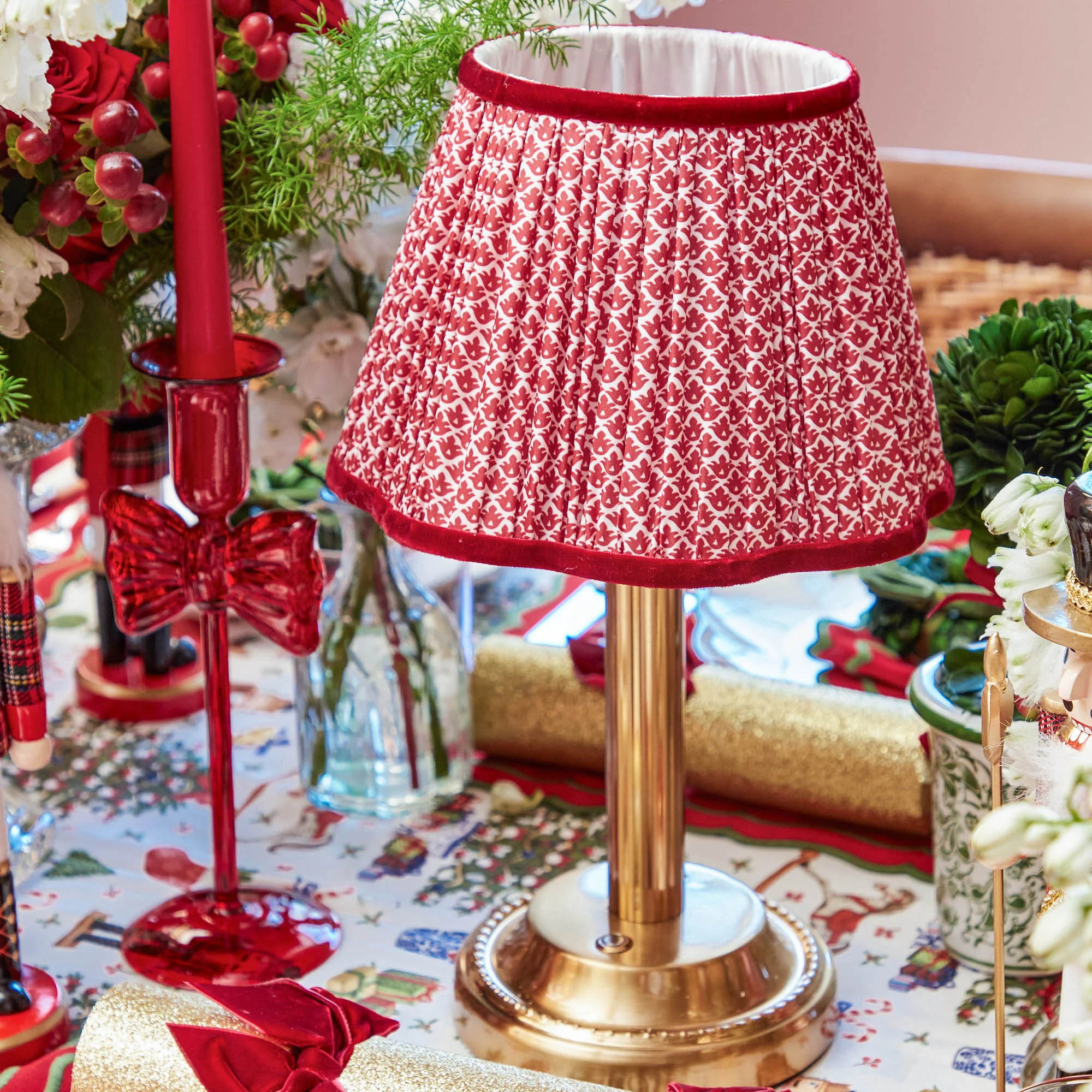 Corinthian Rechargeable Lamp with Red Lotus Shade (22cm) - Image 9