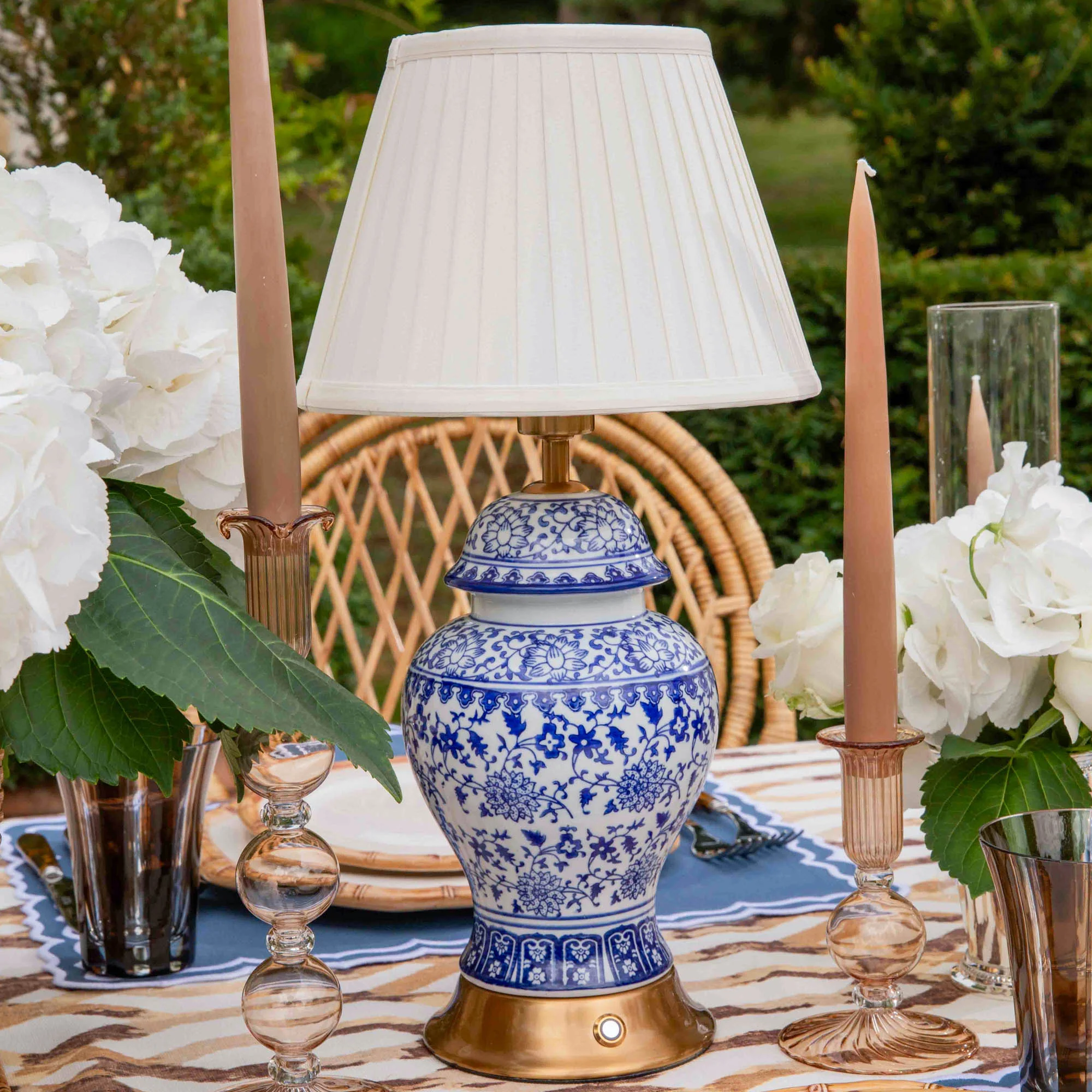 Chinoiserie Rechargeable Lamp with Cream Shade (22cm) - Image 13