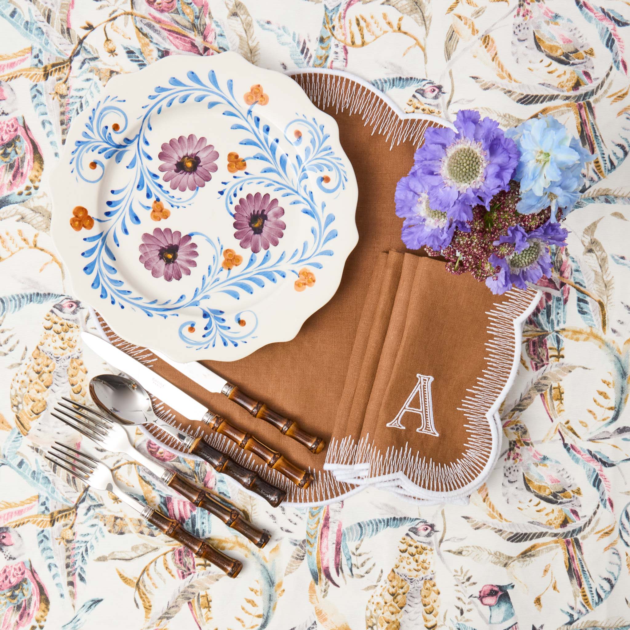Damson Flowers Dinner Plate - Image 5