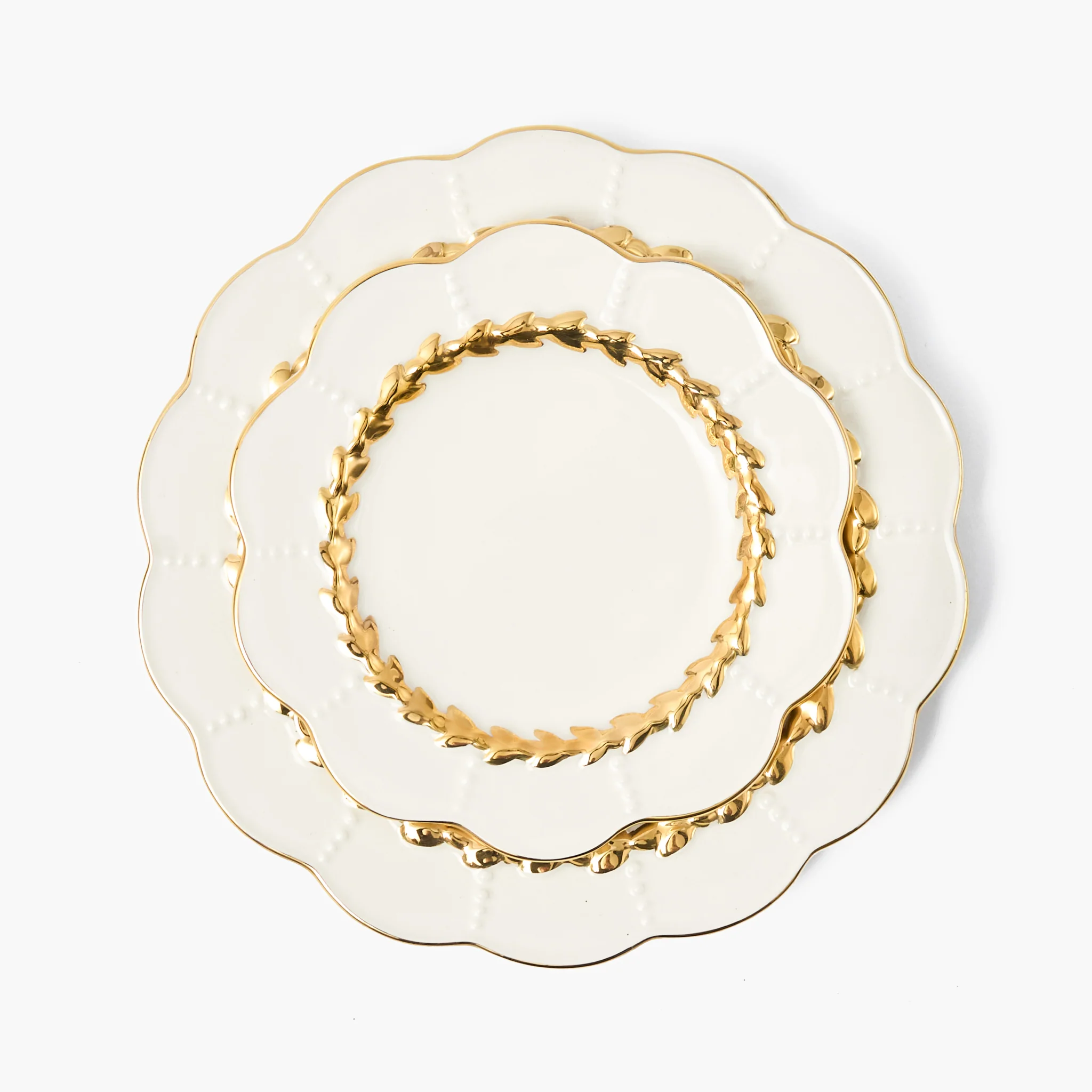 Gold Laurel Dinner Plate - Image 8