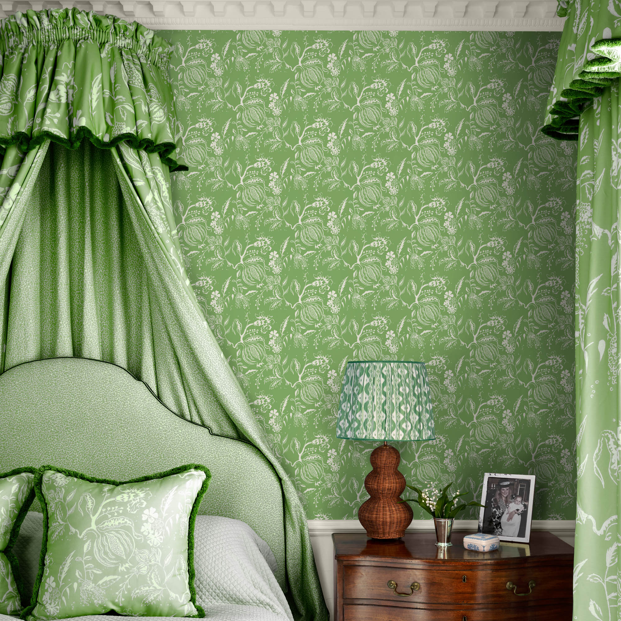 Green Chelsea Square Wallpaper - Image 9