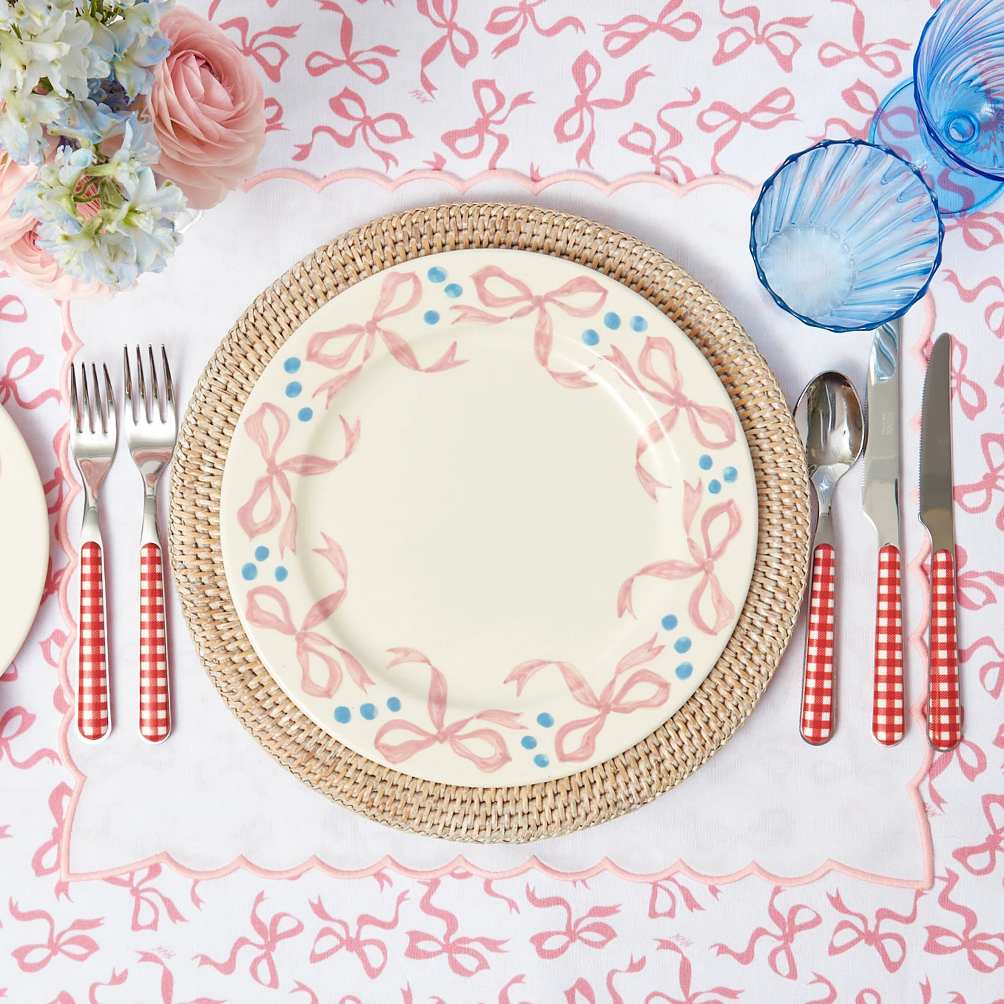 Harley's Bow Dinner Plate - Image 9