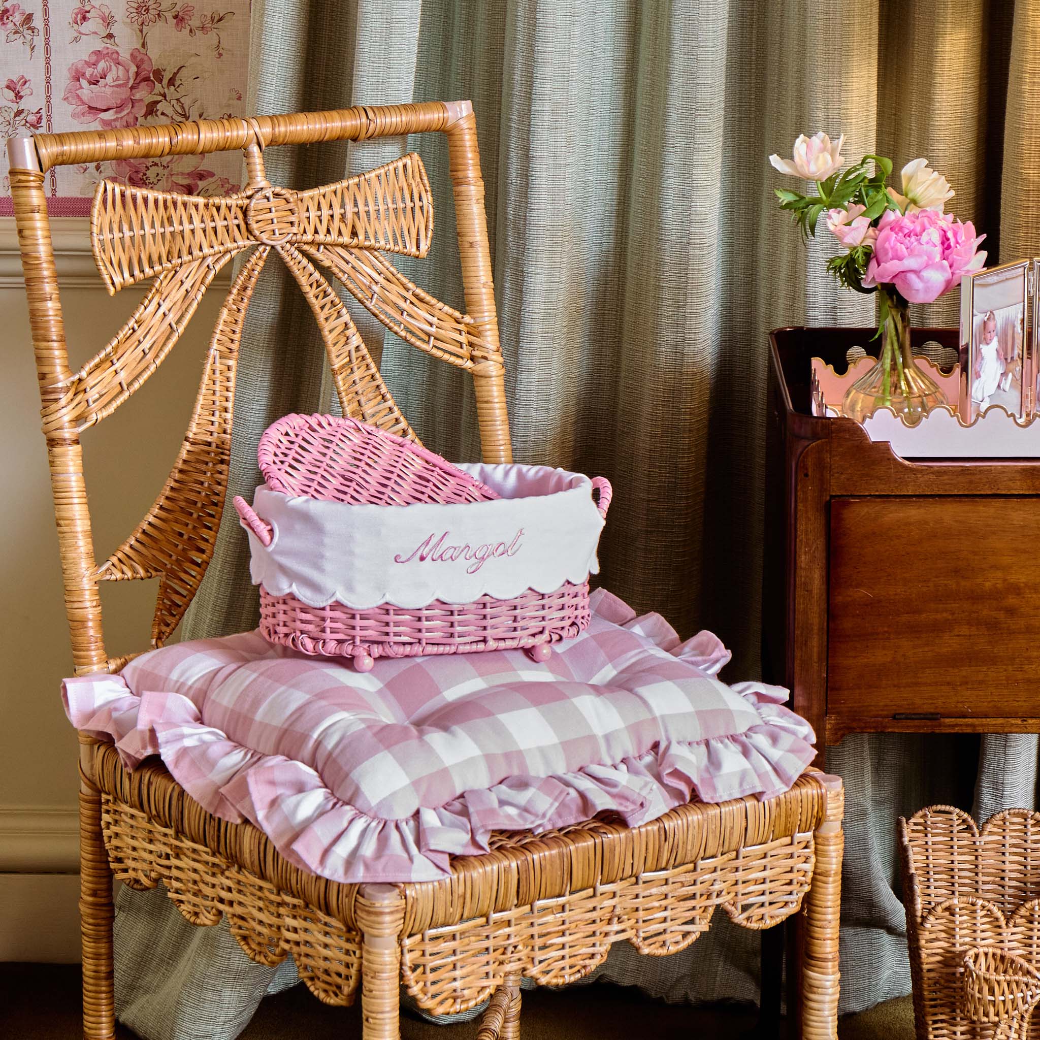 Celine Bow Rattan Chair - Image 15