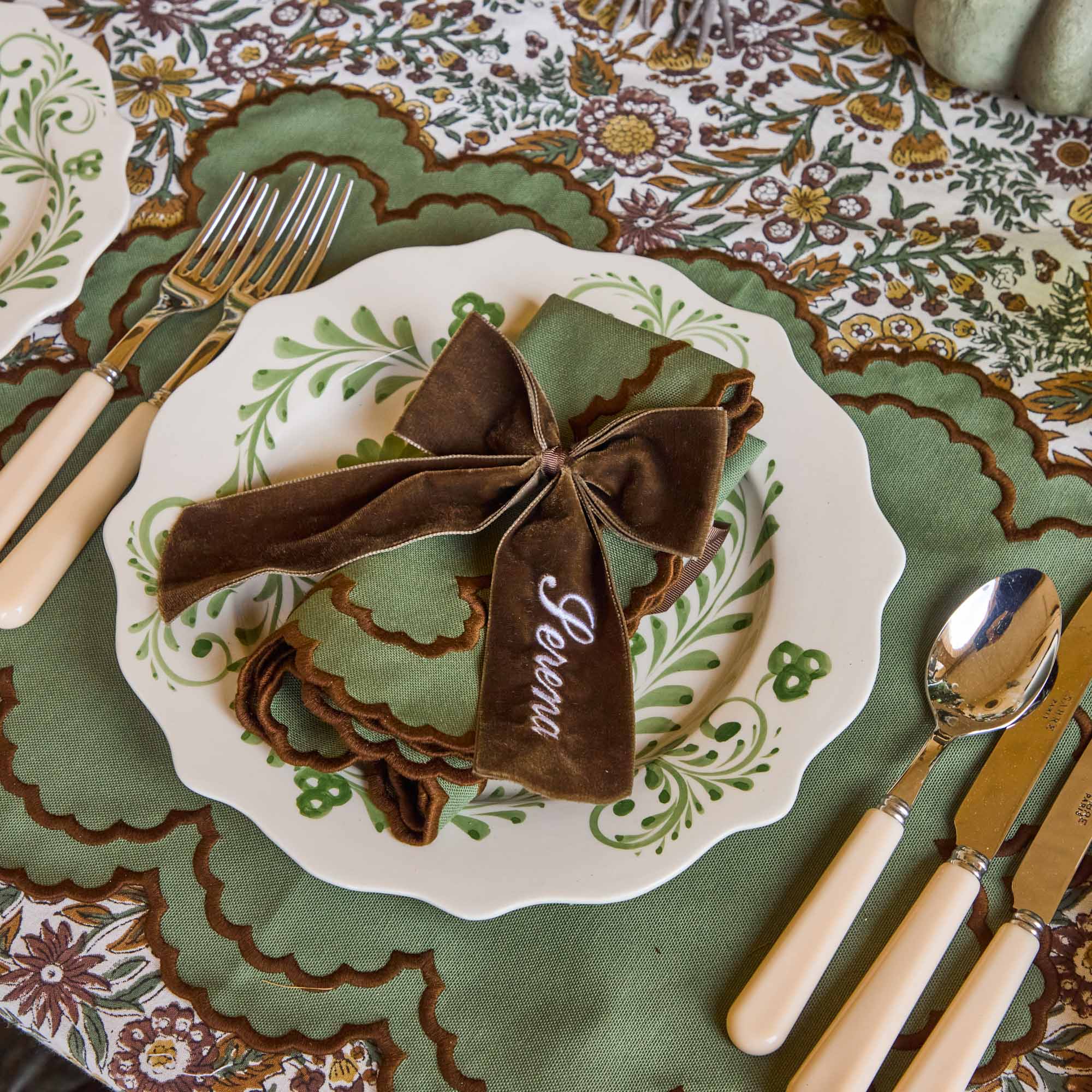 Chocolate Personalisable Bow - Image 2