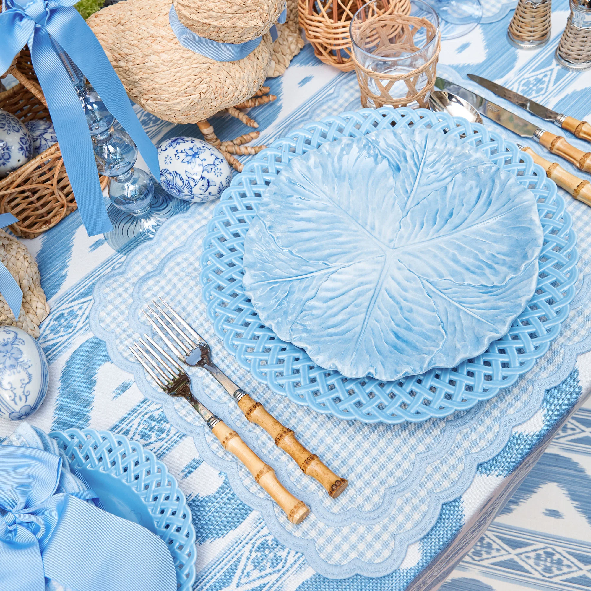 Blue Serena Cabbage Dinner Plate - Image 6