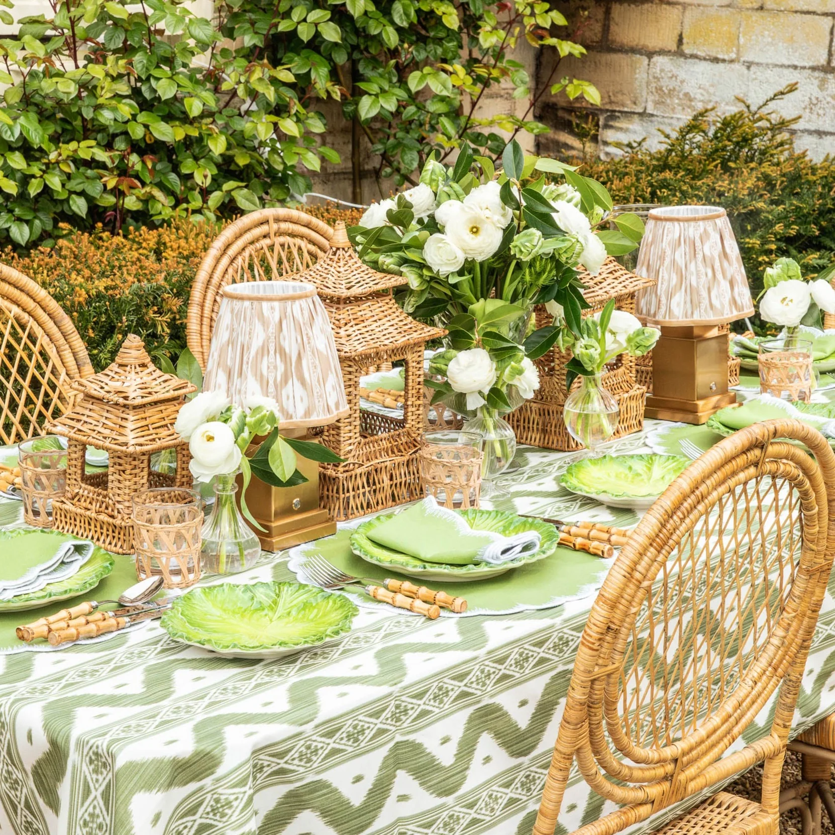 Green Serena Cabbage Dinner Plate - Image 19