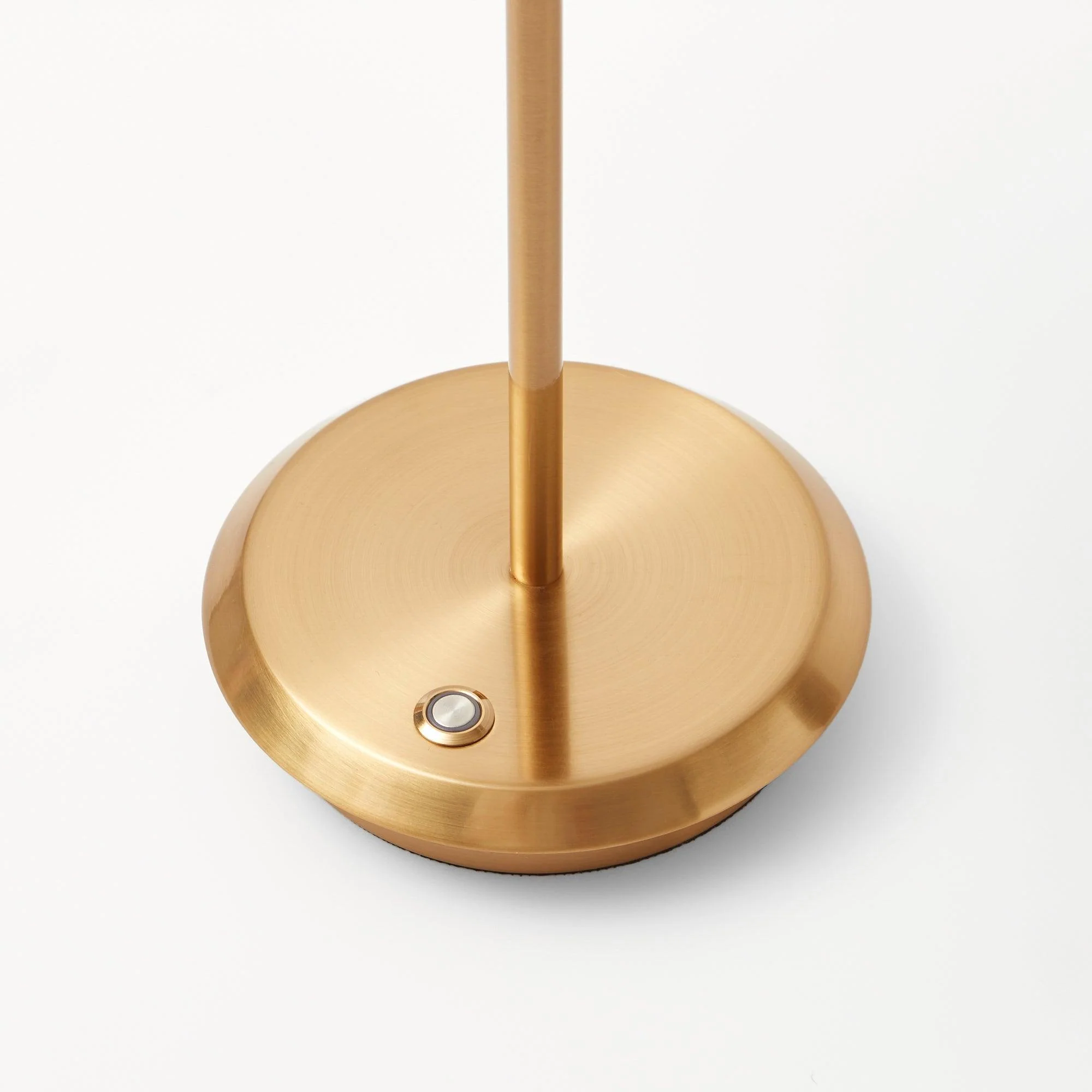 Tall Rechargeable Lamp - Image 30