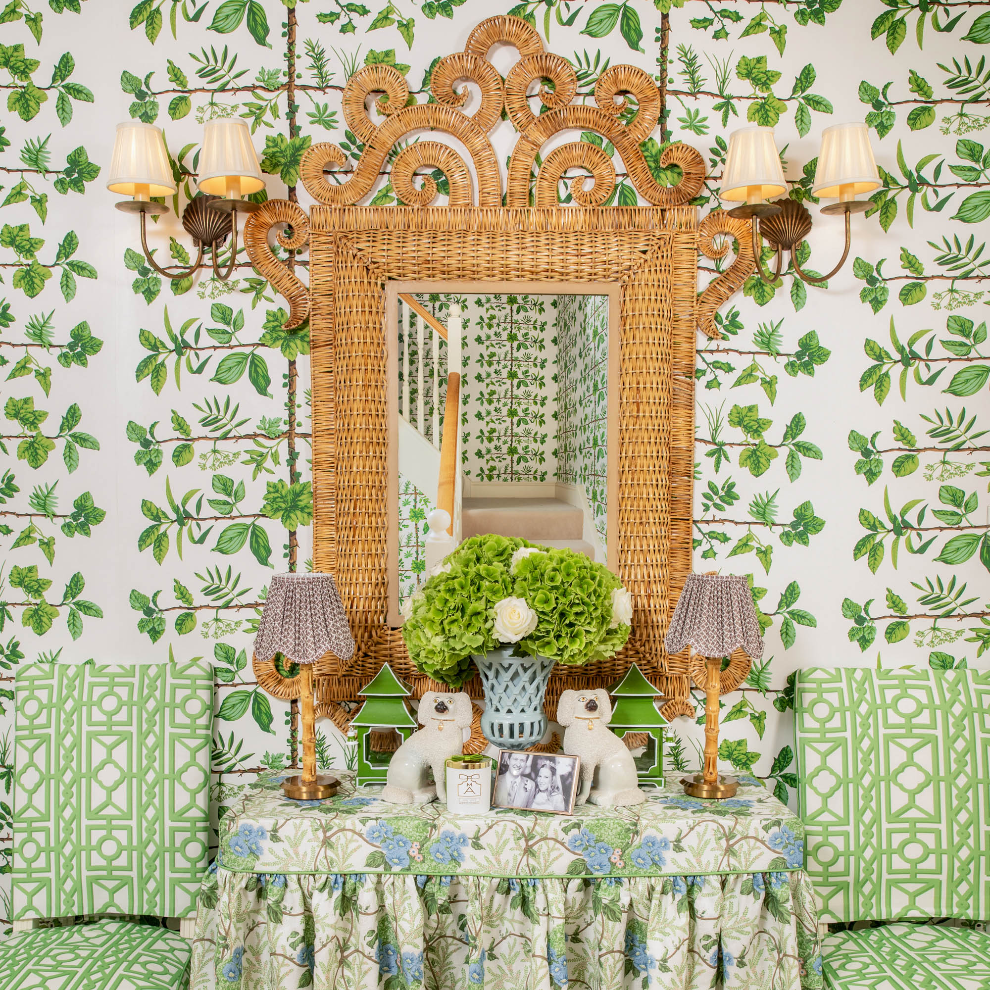 The Grand Rattan Mirror - Image 9