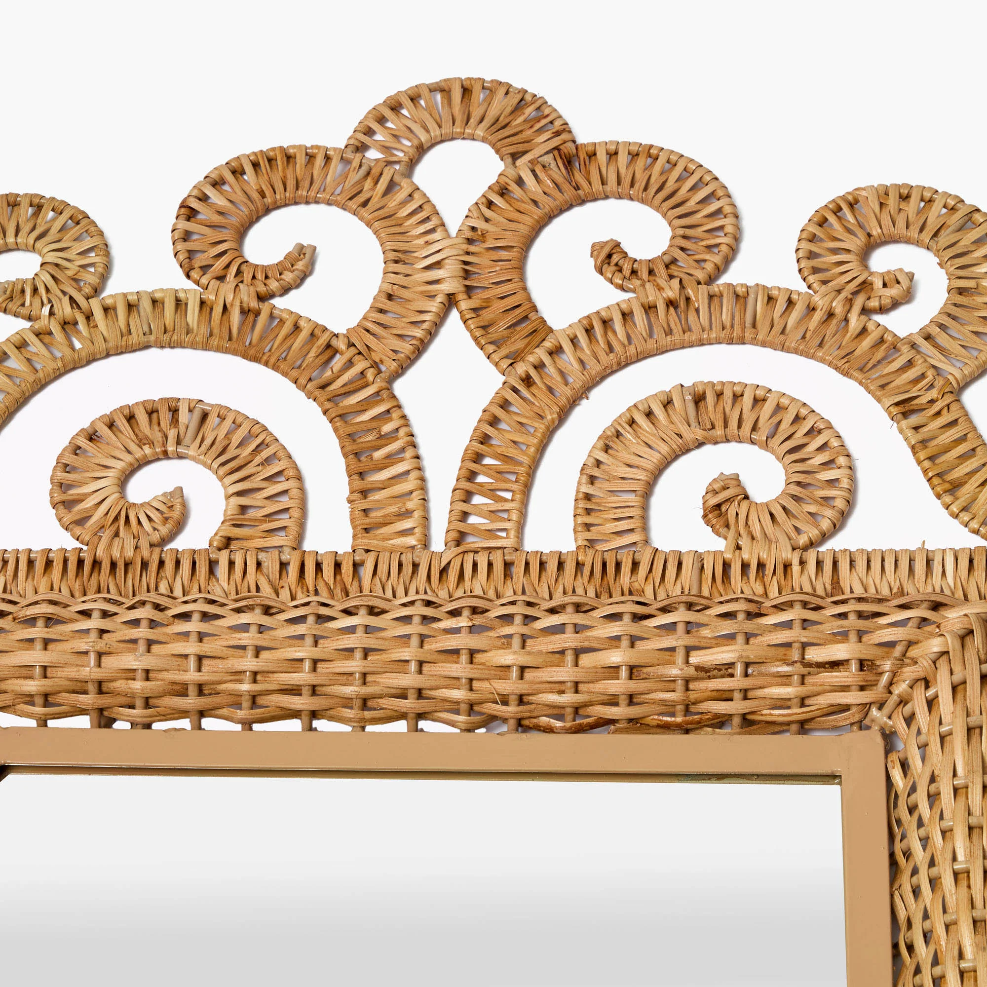 The Medium Grand Rattan Mirror - Image 7